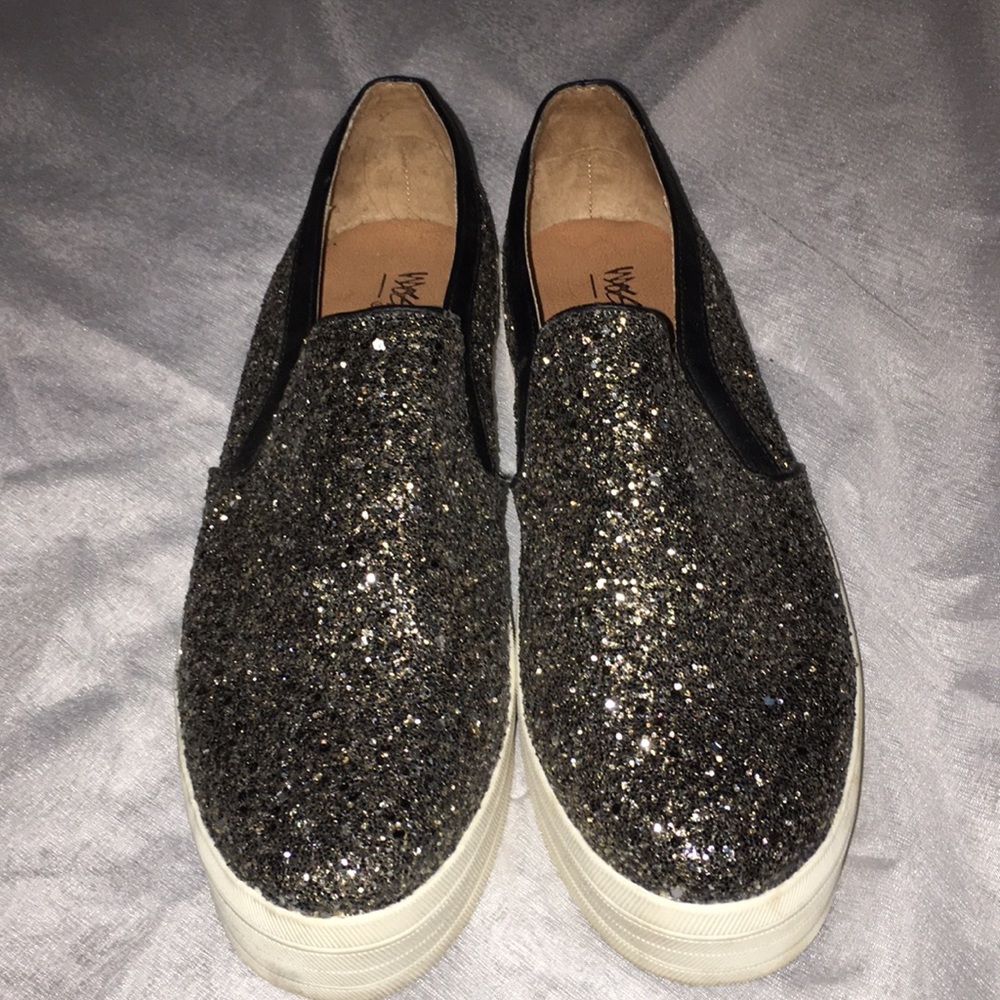 Black/Gold Glitter Slip-Ons